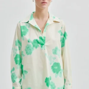 Kamna Blouse Spring Bud