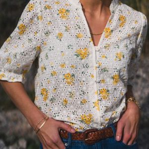 Eivor 2/4 Shirt Yellow Flower